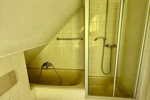 Sehr schöne 2-Zimmer Maisonette-Wohnung in Düsseldorf Lohausen / Grenze Kaiserswerth – Die vollständige Adresse der Immobilie erhältst du vom Anbieter., 40474 Lohausen, Düsseldorf – Vorschaubild 12