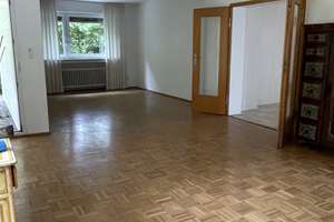 Freihstehend, ruhig  - ein EFH in toller Lage mit viel Potential – Die vollständige Adresse der Immobilie erhältst du vom Anbieter., 51069 Dellbrück, Köln – Vorschaubild 3