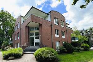 Teilmöblierte 2-Zi.-Wohnung mit Balkon & Carport  zur langfristigen Miete