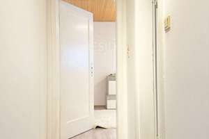Gepflegte 2-Zi.-Wohnung mit EBK, gr. Bühne mit Ausbaupotenzial in Bad Cannstatt – Die vollständige Adresse der Immobilie erhältst du vom Anbieter., 70376 Neckarvorstadt, Stuttgart – Vorschaubild 4
