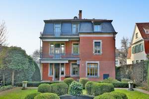 Luxuriös sanierte Villa mit historischem Charme und außergewöhnlicher Großzügigkeit in Bestlage – Die vollständige Adresse der Immobilie erhältst du vom Anbieter., 69120 Neuenheim, Heidelberg – Vorschaubild 2