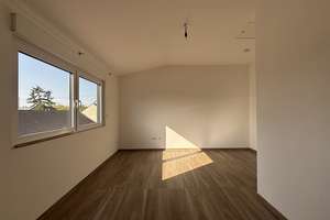 Bezugsfreie 2-ZKB-Maisonette mit hochwertiger Ausstattung & KFZ-Stellplatz – 68229 Friedrichsfeld, Mannheim – Vorschaubild 14