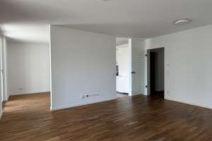Wohnen in der Innenstadt!  
Großzügige 3-ZKB-Wohnung mit Loggia  – Die vollständige Adresse der Immobilie erhältst du vom Anbieter., 33602 Mitte, Bielefeld – Vorschaubild 4