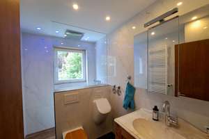 SEE. SONNE. TERRASSE. / Stilvolle 2-Zi.-Wohnung in Seenähe – Die vollständige Adresse der Immobilie erhältst du vom Anbieter., 82319 Starnberg – Vorschaubild 4