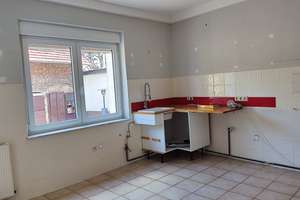 Uneinsehb. Gartenparadies mit Terrassen, Pool, Scheune+Garage, 2 Häuser/getrennt mit Innenhof etc. – Die vollständige Adresse der Immobilie erhältst du vom Anbieter., 55545 Langenlonsheim – Vorschaubild 30