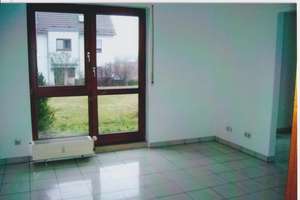 1,5-Zi-Wohnung mit Gartenzugang, 20qm Hobbyraum, Garagen, Stgt-Sommerrain - top angebunden