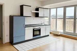 Süßes Apartment mit Einbauküche nahe Reileck! Lift und Balkon mit Wahnsinnsaussicht ist dabei! – Ludwig-Wucherer-Straße 41, 6108 Nördliche Innenstadt, Halle (Saale) – Vorschaubild 2
