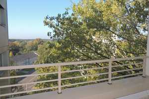 RENOVIERTE 3-ZI.-WOHNUNG IM 2. OBERGESCHOSS M. AUFZUG U. BALKON IN RUHIGER LAGE VON KR.-GARTENSTADT – Stettiner Straße 27, 47829 Krefeld – Vorschaubild 4