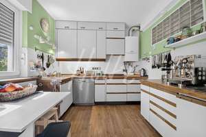 Urbanes Wohnen in bevorzugter Stadtlage ... 3-Zimmer-Wohnung plus Mansarde Nähe Siegesdenkmal !! – Habsburger Straße 121, 79104 Neuburg, Freiburg im Breisgau – Vorschaubild 17
