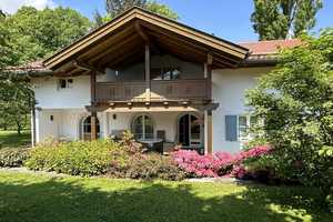 Landhausvilla auf großem Grund in Panoramalage – Garmisch-Partenkirchen (Kreis) – Vorschaubild 4