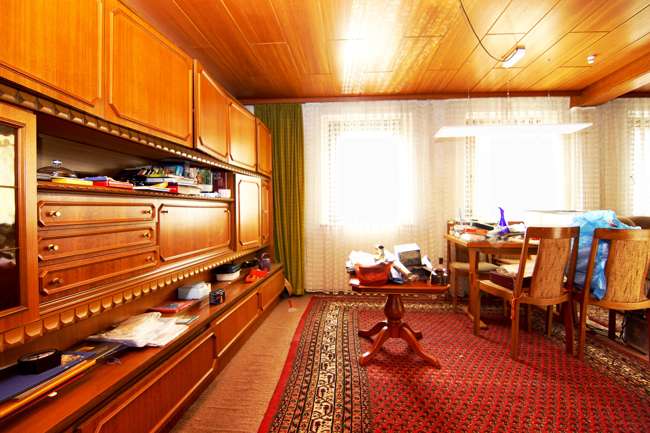 Immobilie in Dietenhofen - Dietenhofen: EFH für die handwerklich begabte Großfamilie im Stadtkern mit Hausgarage und Garten! - Bild 2