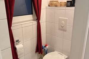 Schöne 2-Zimmer-Altbauwohnung in Düsseldorf-Bilk – zentral & mit Charme – Die vollständige Adresse der Immobilie erhältst du vom Anbieter., 40225 Bilk, Düsseldorf – Vorschaubild 12