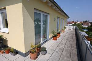 Penthousewohnung mit Dachterrasse und Aufzug in Ingolstadt-Haunwöhr – Die vollständige Adresse der Immobilie erhältst du vom Anbieter., 85051 Münchener Straße, Ingolstadt – Vorschaubild 8