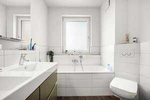 Embacherhöfe Norderstedt-Garstedt: Moderne 4-Zi.-ETW mit Südwest-Balkon, TG & Lift – Die vollständige Adresse der Immobilie erhältst du vom Anbieter., 22850 Norderstedt – Vorschaubild 16
