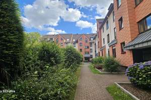 Attraktive Eigentumswohnung (Leerstand) mit großem Balkon und TG-Stellplatz  in Monheim / Baumberg