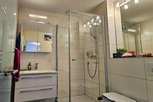 Zentrumsnahe, hochwertige, helle und ruhige 2 Zimmer Penthouse - Wohnung mit Aufzug – Die vollständige Adresse der Immobilie erhältst du vom Anbieter., 72764 Reutlingen-Mitte, Reutlingen – Vorschaubild 26