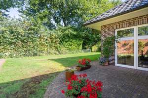 Bad Zwischenahn: Hochwertiger Bungalow in ruhiger Lage am Park der Gärten, Obj. 7943 – Die vollständige Adresse der Immobilie erhältst du vom Anbieter., 26160 Bad Zwischenahn – Vorschaubild 6