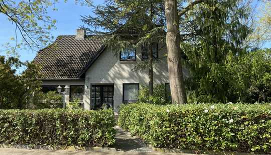 Bild von Einfamilienhaus mit Einliegerwohnung in gefragter Lage