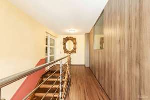 Trier: Exklusive Maisonette-Eigentumswohnung in Innenstadtlage mit Aufzug & Tiefgaragenstellplatz – Die vollständige Adresse der Immobilie erhältst du vom Anbieter., 54292 Nord, Trier – Vorschaubild 6