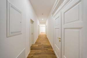 Großzügige Altbauwohnung mit zwei Bädern, Balkon und Echtholzparkett – Die vollständige Adresse der Immobilie erhältst du vom Anbieter., 4109 Zentrum-West, Leipzig – Vorschaubild 7