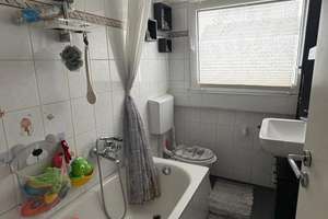 Wohnen mit Charakter: 3,5-Zimmer-Dachgeschosswohnung mit eigenen Garten in Dortmund-Neuasseln  – 44309 Brackel (Ortsteil), Dortmund – Vorschaubild 13