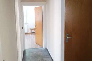 Zimmervermietung in zentraler 4er WG! – Wörthstraße 13, 72762 Reutlingen-Mitte, Reutlingen – Vorschaubild 2