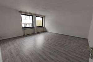 Frisch renovierte 2 Zi Wohnung mit Balkon in zentraler Lage – Rolingswerth 14, 42275 Barmen, Wuppertal – Vorschaubild 4