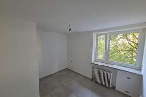 Helle und großzügige 4-Zimmer-Wohnung mit Balkon in bester Lage – ideal für Familien! – 80993 Alt-Moosach, München – Vorschaubild 8