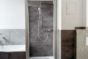 ERSTBEZUG mit bodentiefer Dusche und Balkon sofort verfügbar! – Charlottenstraße 73, 9126 Gablenz, Chemnitz – Vorschaubild 9