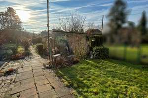 Mehrgenerationenhaus – Doppelhaushälfte mit großem Garten und außergewöhnlich viel Platz – Die vollständige Adresse der Immobilie erhältst du vom Anbieter., 52531 Übach-Palenberg – Vorschaubild 23