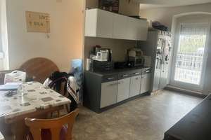 Solides Mehrfamilienhaus mit 4 Einheiten | 494 m² | Baujahr 1970 | Ruhige Lage in Scheinfeld – Würzburger Straße 13, 91443 Scheinfeld – Vorschaubild 9