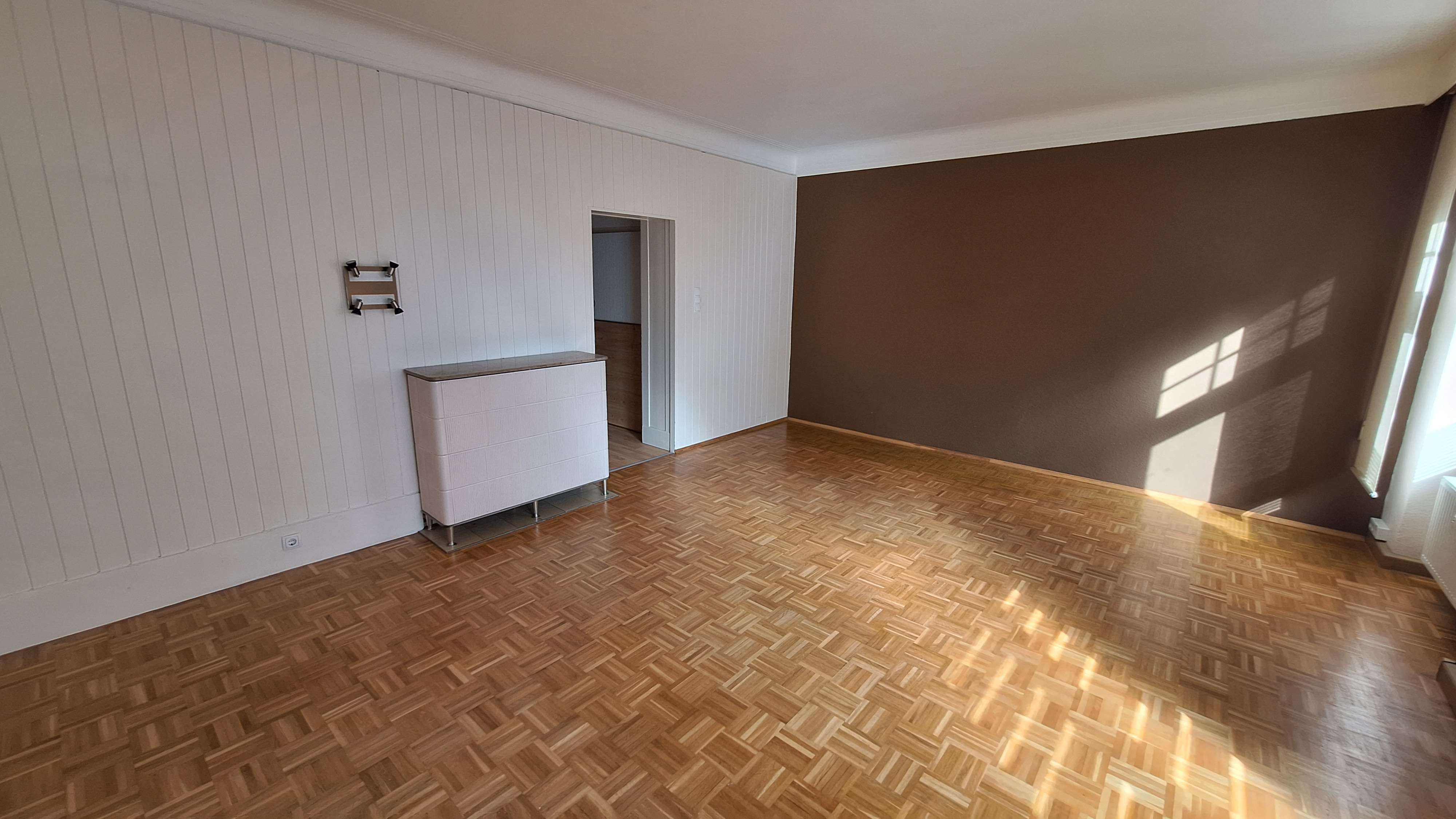 Immobilie in Düsseldorf - D-Eller - MFH mit 488 m² WF und 7 Wohneinheiten - Bild 0