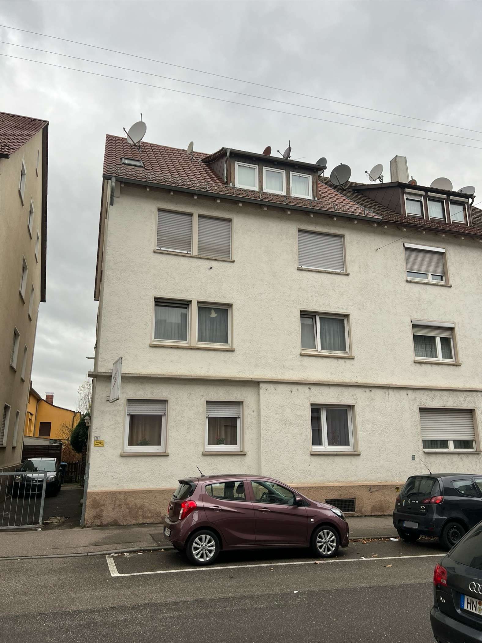 Attraktive Kapitalanlage in zentraler Lage – 1,5-Zimmer-Dachgeschosswohnung in Heilbronn, Heilbronn – Bild 1
