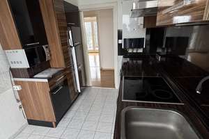 Helle 2-Zimmer Wohnung im 4. OG mit 2 Balkone in Düsseldorf-Grafenberg – Gehrtsstraße 16, 40235 Grafenberg, Düsseldorf – Vorschaubild 3