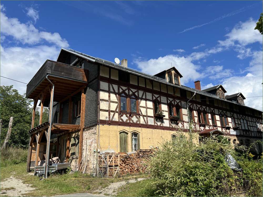 Raum für Ideen: Großes Wohn- & Gewerbeanwesen mit Ausbaureserven in Rudolstadt, Saalfeld Rudolstadt Kreis – Bild 2