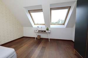 PENTHOUSE MIT GROSSER TERRASSE - AUFZUG & PARKETT - URBANER LIFESTYLE  IM SIMON DACH KIEZ – Simon-Dach-Str. 14, 10245 Friedrichshain, Berlin – Vorschaubild 5