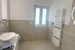 Urban und doch zentral:
Gut aufgeteilte 2 Zimmer mit Balkon in beliebter Lage von Krefeld Uerdingen – Die vollständige Adresse der Immobilie erhältst du vom Anbieter., 47829 Uerdingen, Krefeld – Vorschaubild 4