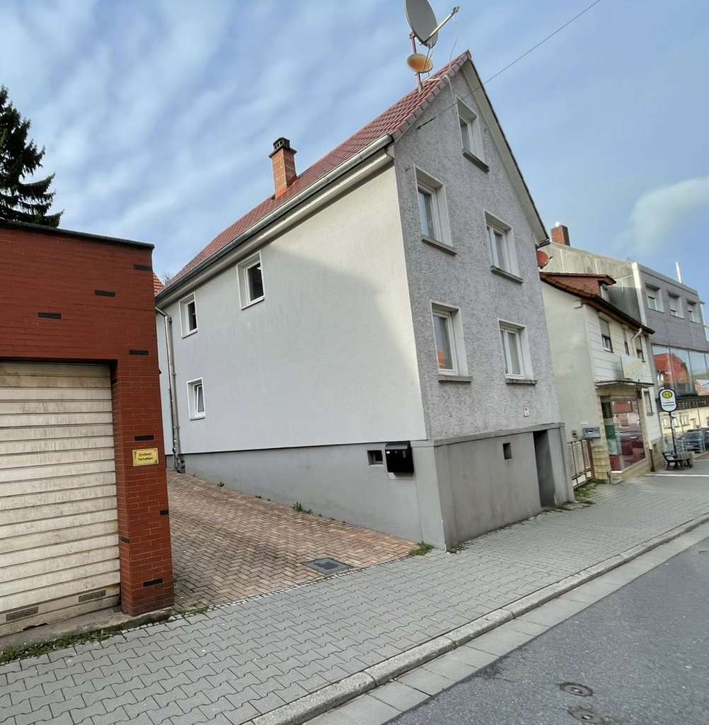 Immobilie in Oberzent - Einfamilienhaus in Beerfelden mit 3,5 Zimmern und 106 m² Wohnfläche - Bild 0