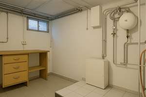 Luxus Einfamilienhaus mit Pool, Sauna, PV und Wallbox  in Königsdorf – Rosenhof 28, 50226 Frechen – Vorschaubild 9