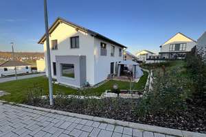 VBU Immobilien - Modern - gepflegt - bezugsbereit – Die vollständige Adresse der Immobilie erhältst du vom Anbieter., 74397 Pfaffenhofen – Vorschaubild 6
