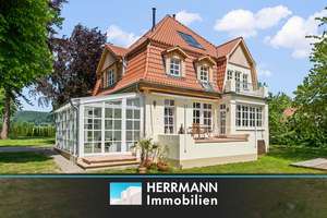 Stilvolle Stadtvilla in Feldrandlage – Die vollständige Adresse der Immobilie erhältst du vom Anbieter., 31832 Springe – Vorschaubild 1