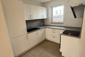Ideal für Familien! Neubau-Reiheneckhaus mit EBK in Köfering – Edith-Stein-Straße 14, 93096 Köfering – Vorschaubild 6