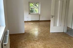 Stilvolle, gepflegte 3 Zimmer-Whg in Augsburg Pfersee – Egelseestr. 4, 86157 Pfersee-Süd, Augsburg – Vorschaubild 2