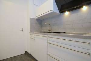 Gemütliche möblierte 1,5-Zimmer Wohnung mit TG-Stellplatz in Wiesbaden-Südost – Die vollständige Adresse der Immobilie erhältst du vom Anbieter., 65189 Südost, Wiesbaden – Vorschaubild 3