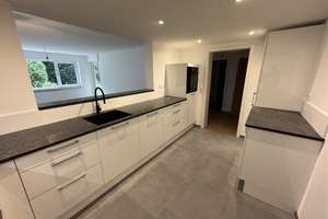 Wunderschöne 3 Zimmer -Souterrain-Wohnung mit Top-Ausstattung in bester Lage
am Tannenberg  – Die vollständige Adresse der Immobilie erhältst du vom Anbieter., 71032 Böblingen – Vorschaubild 12