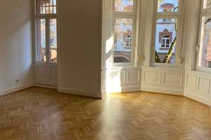 Repräsentative Altbauwohnung mit 5 Zimmern, großem Balkon und EBK in Offenbacher Bestlage – 63069 Klinikum Offenbach, Offenbach am Main – Vorschaubild 2