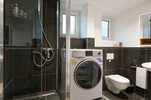 Property thumbnail 9