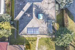 Hochwertig modernisierter Bungalow mit großem Grundstück, Doppelgarage & Ausbaureserve – Die vollständige Adresse der Immobilie erhältst du vom Anbieter., 90427 Großgründlach, Nürnberg – Vorschaubild 3