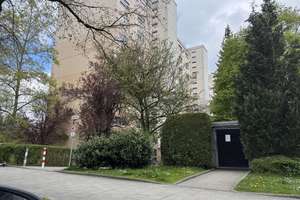 Gelegenheit: Attraktive ruhig gelegene 3-Zi-Wohnung mit Loggia