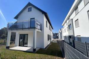 Neubau - Stilvolles Wohnen in ruhiger Lage – Die vollständige Adresse der Immobilie erhältst du vom Anbieter., 74254 Offenau – Vorschaubild 1